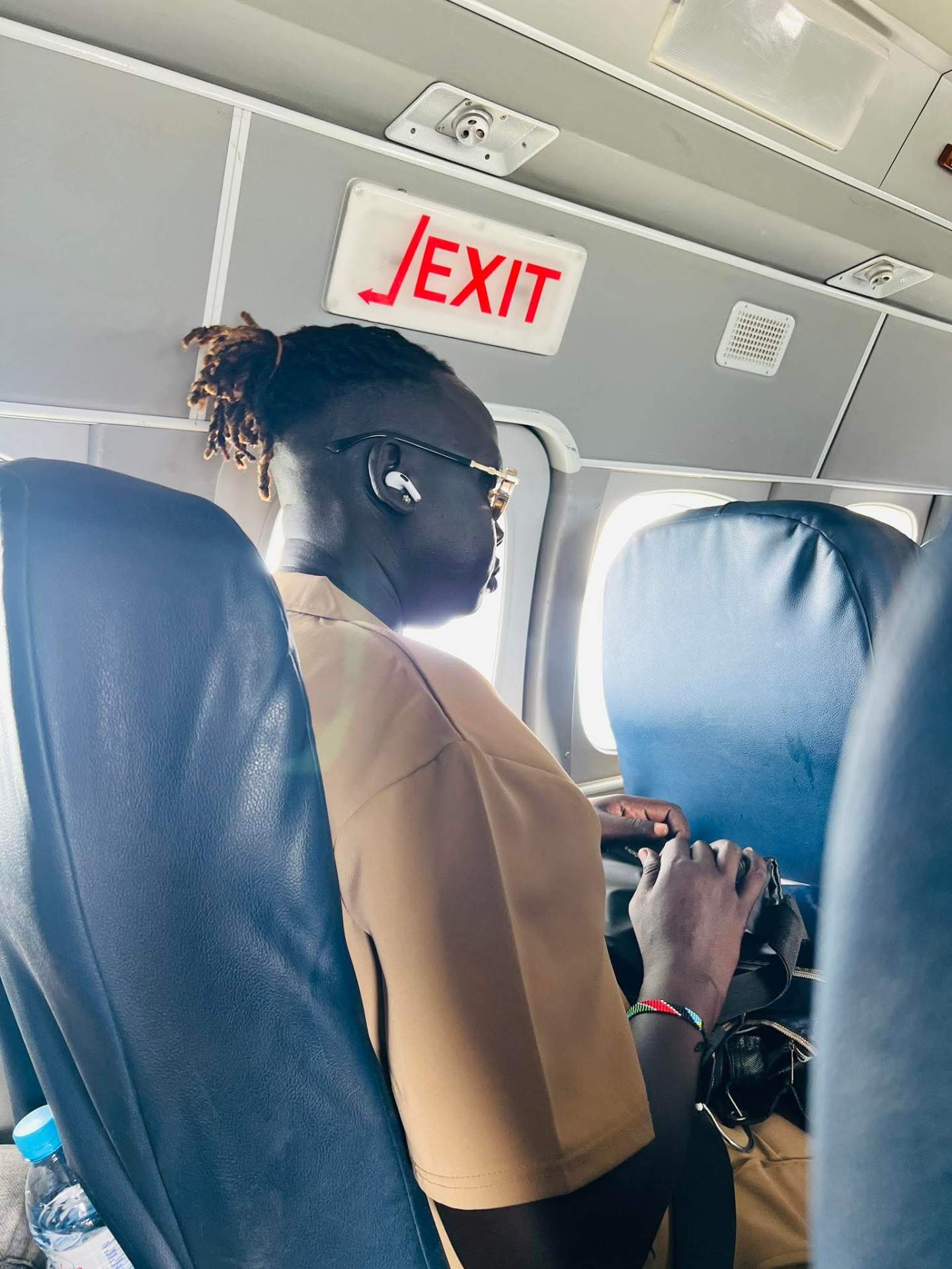 On the move · Tour